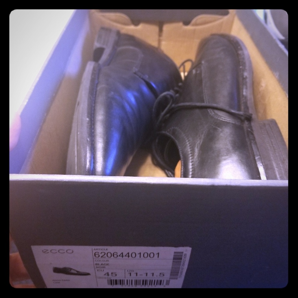 Ecco dress shoes